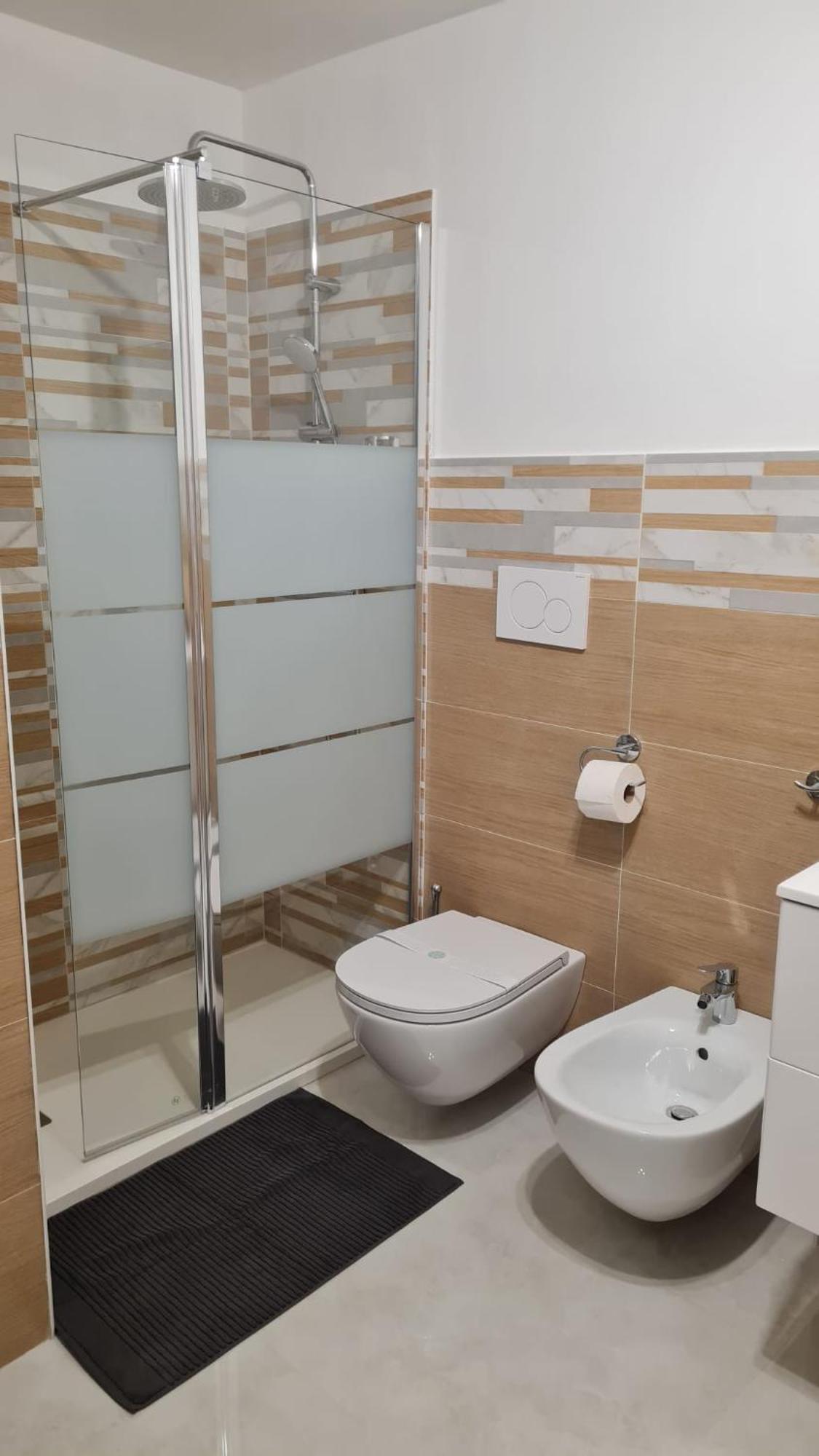 Hotel Locazione Turistica Adriatico Bari Exterior foto